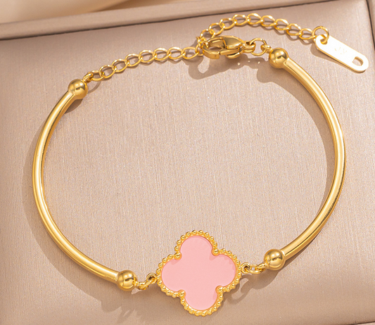 18k Gold-Plated Baby Pink Clover Bracelet