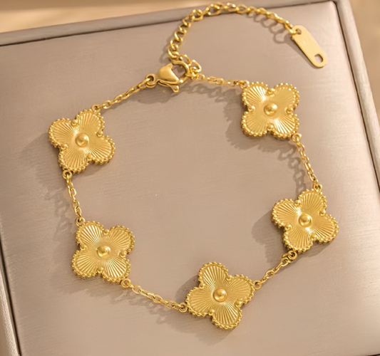18k Gold-Plated Clover Bracelet