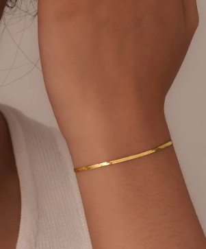 18k Gold-Plated Satin Gold Threaded Bracelet