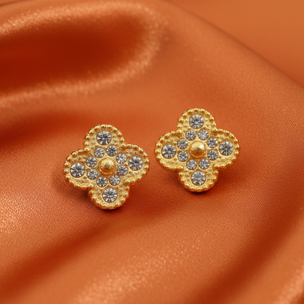 24k Gold-Plated Clover Rhinestone Earring